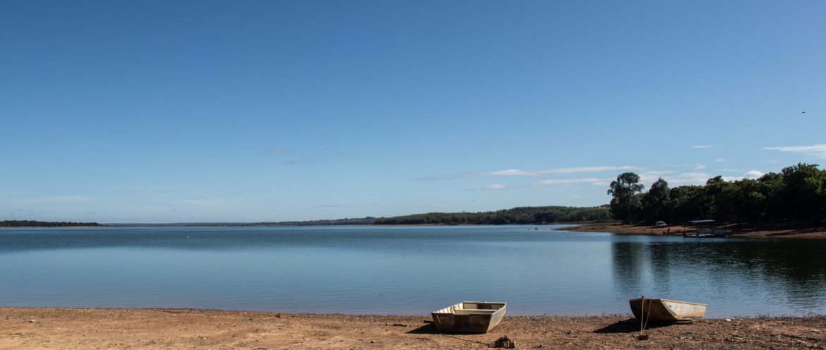 Foto de paisagem da Represa de Três Marias